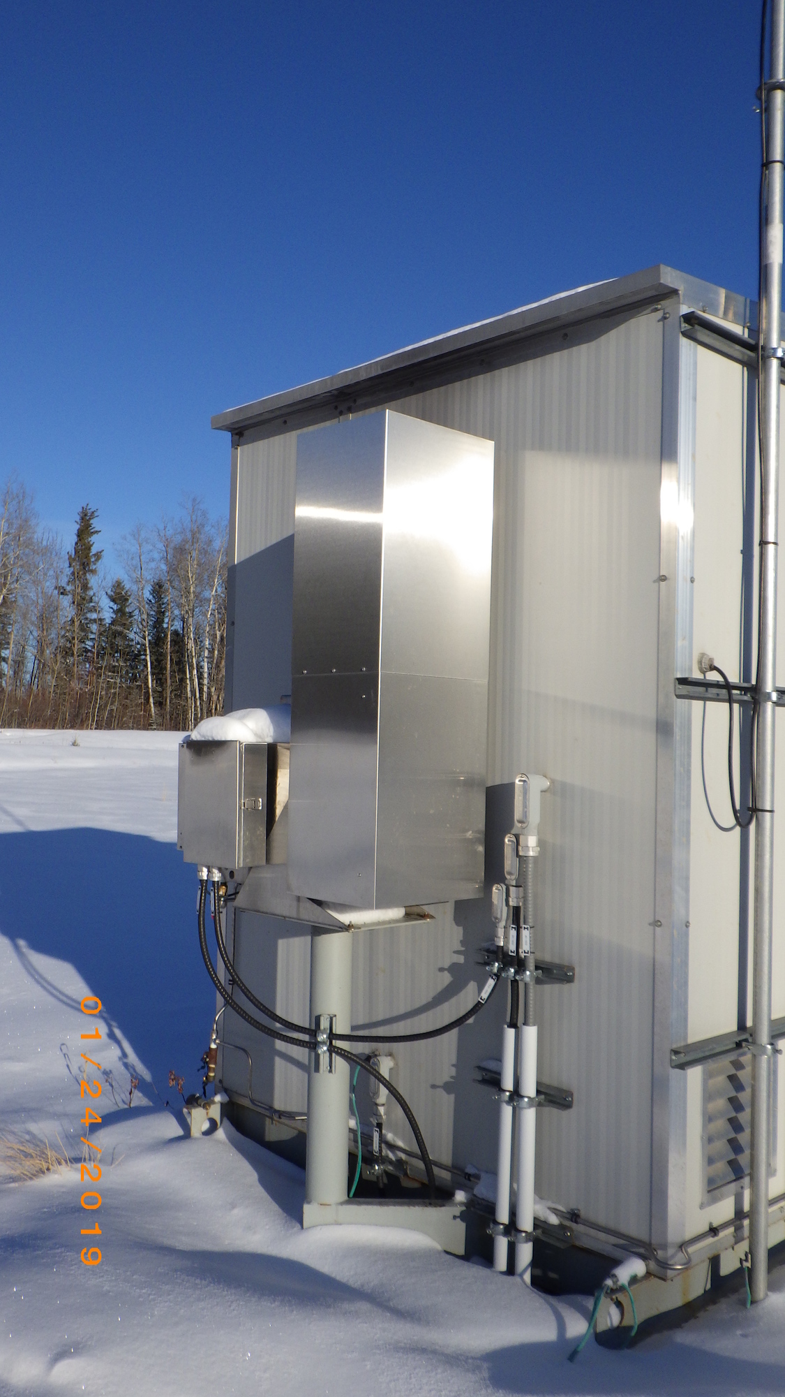 ARMOUREE THERMO ELECTRIC GENERATOR